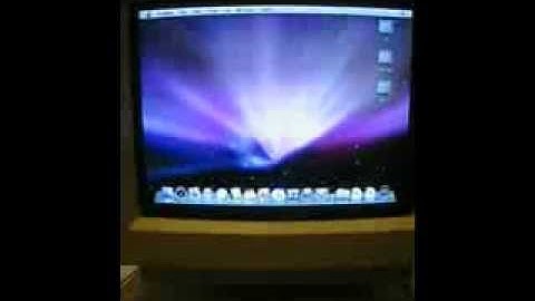 Beige G3 PowerMac booting running Mac OS X Leopard (10.5)