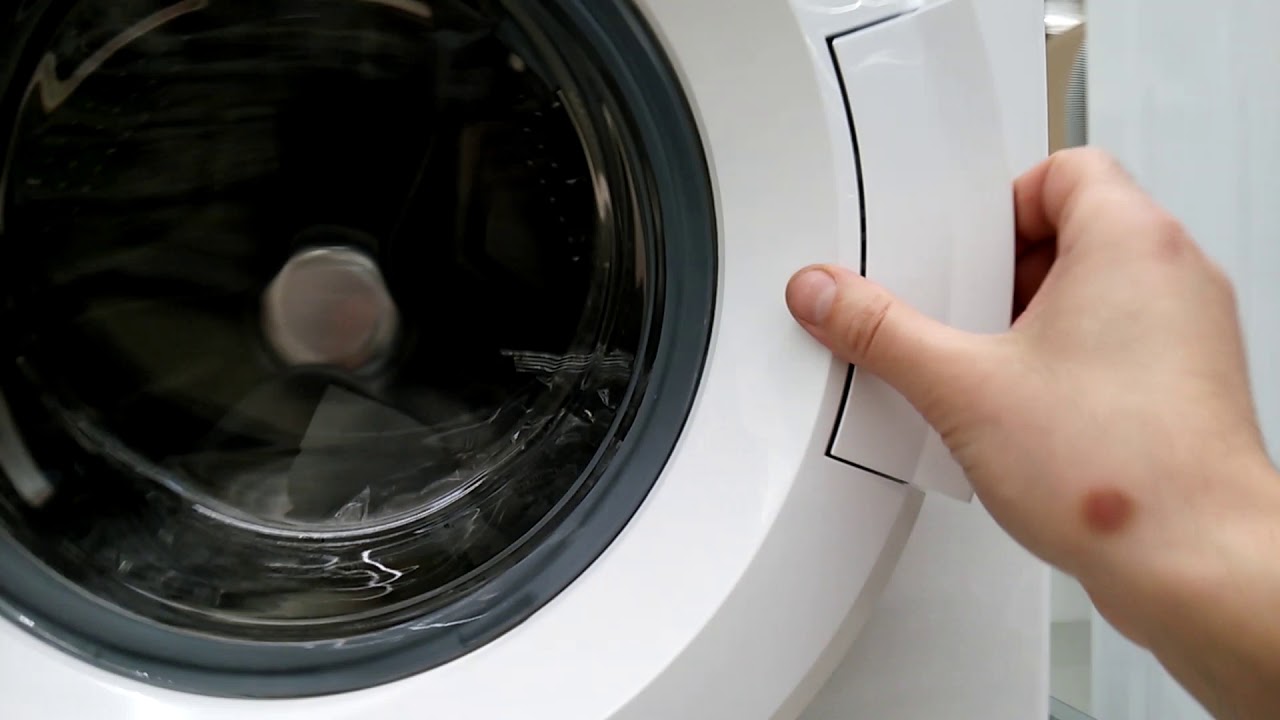 Стиральные машины в магазине Ашан. Сделано в России, Турции, в Китае.