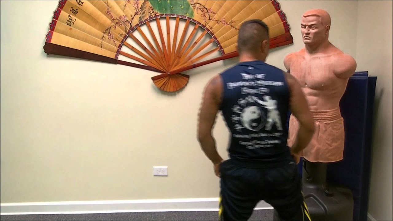 TKD 22: Fadeaway Roundhouse Kick