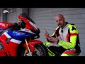PROVA Honda CBR 1000 RR-R SP 2024: McGuinness APPROVED!
