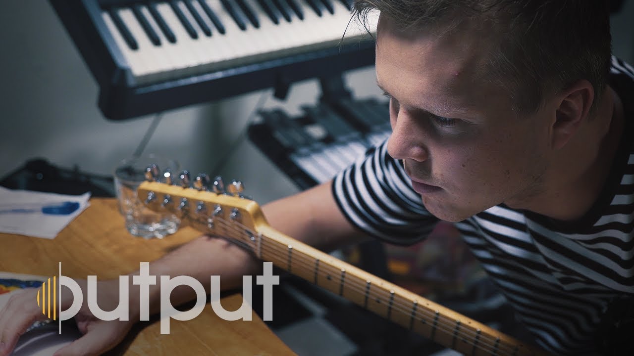 music production app mac Artist Additions by Output - SUBSTANCE Expansion Base Bass with Daktyl