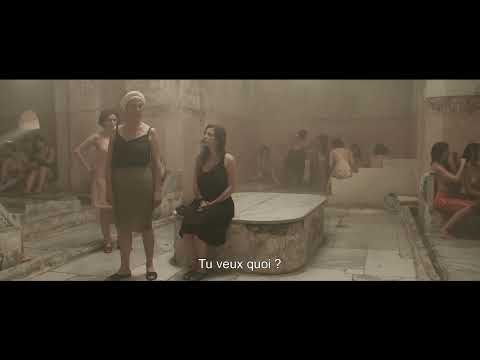 À MON ÂGE JE ME CACHE ENCORE POUR FUMER de Rayhana (2017)