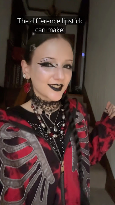 #transition #goth #relatable #gothgirl #funny #makeup #music #alternative #gothic #lipstick #makeup