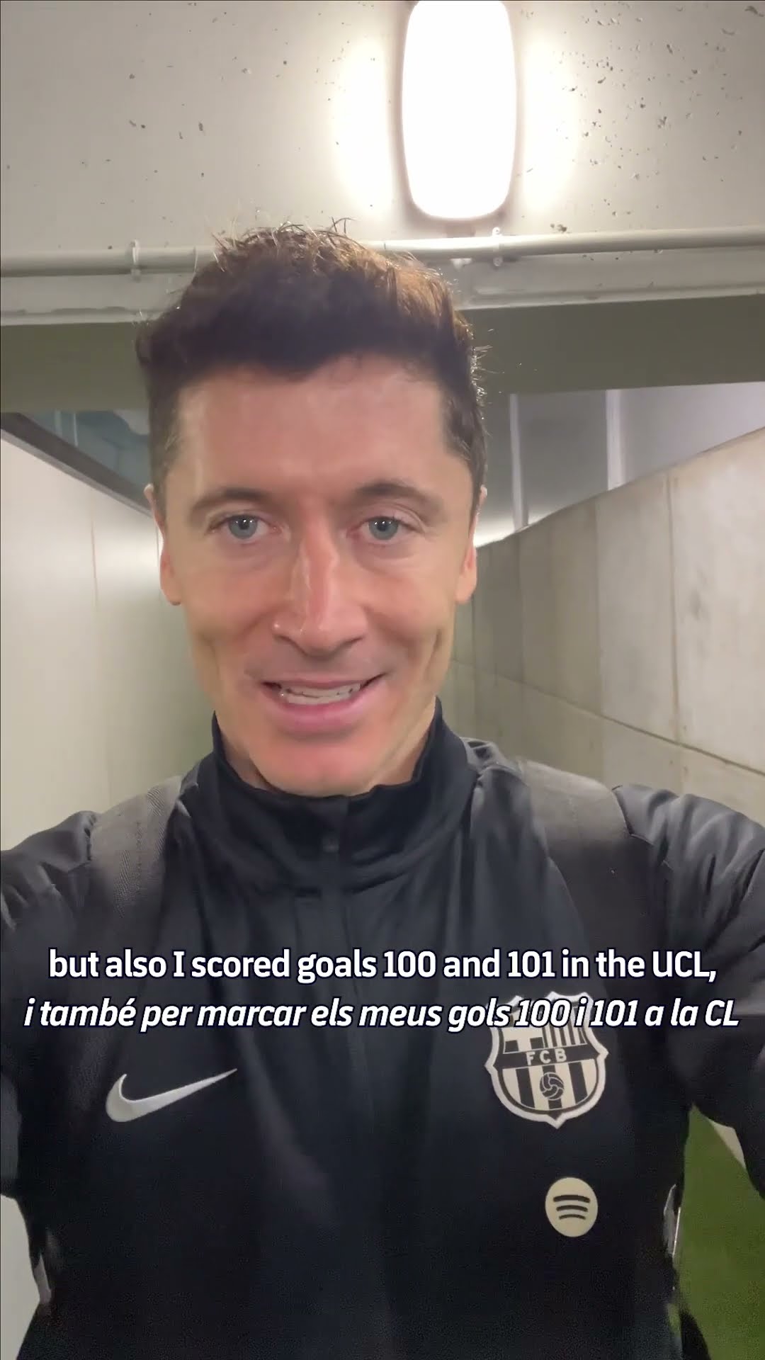 100 goals in the #ChampionsLeague. Històric. ?#fcbarcelona #lewandowski #shorts