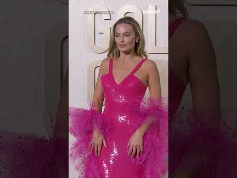 Margot Robbie channels Superstar Barbie at 2024 Golden Globes | #shorts #yahooaustralia