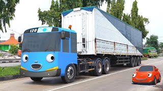 Wow Ada Truk Kontainer Besar, Truk Tangki Panjang, Truk Molen Mirip Tayo Dan Teman Temannya