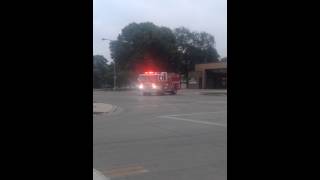 Rochester Fire department engine 21 leaving station 2 (silver lake)