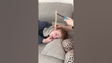 Достаём ушную серу😧. Килограмм серы у меня в ушах😳!?!?