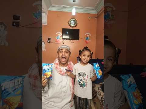 لما بنتك تقلدك