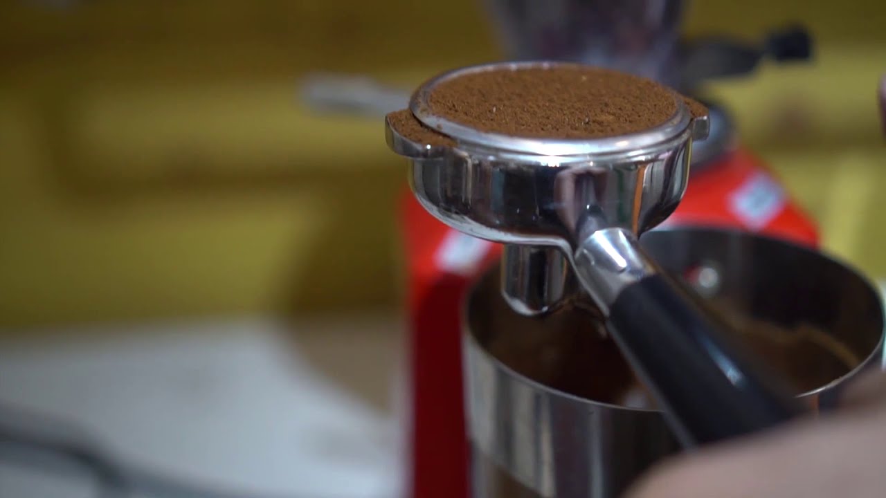 Hướng Dẫn Cách Pha Cà Phê Máy Và Espresso | Coffee Tree Official