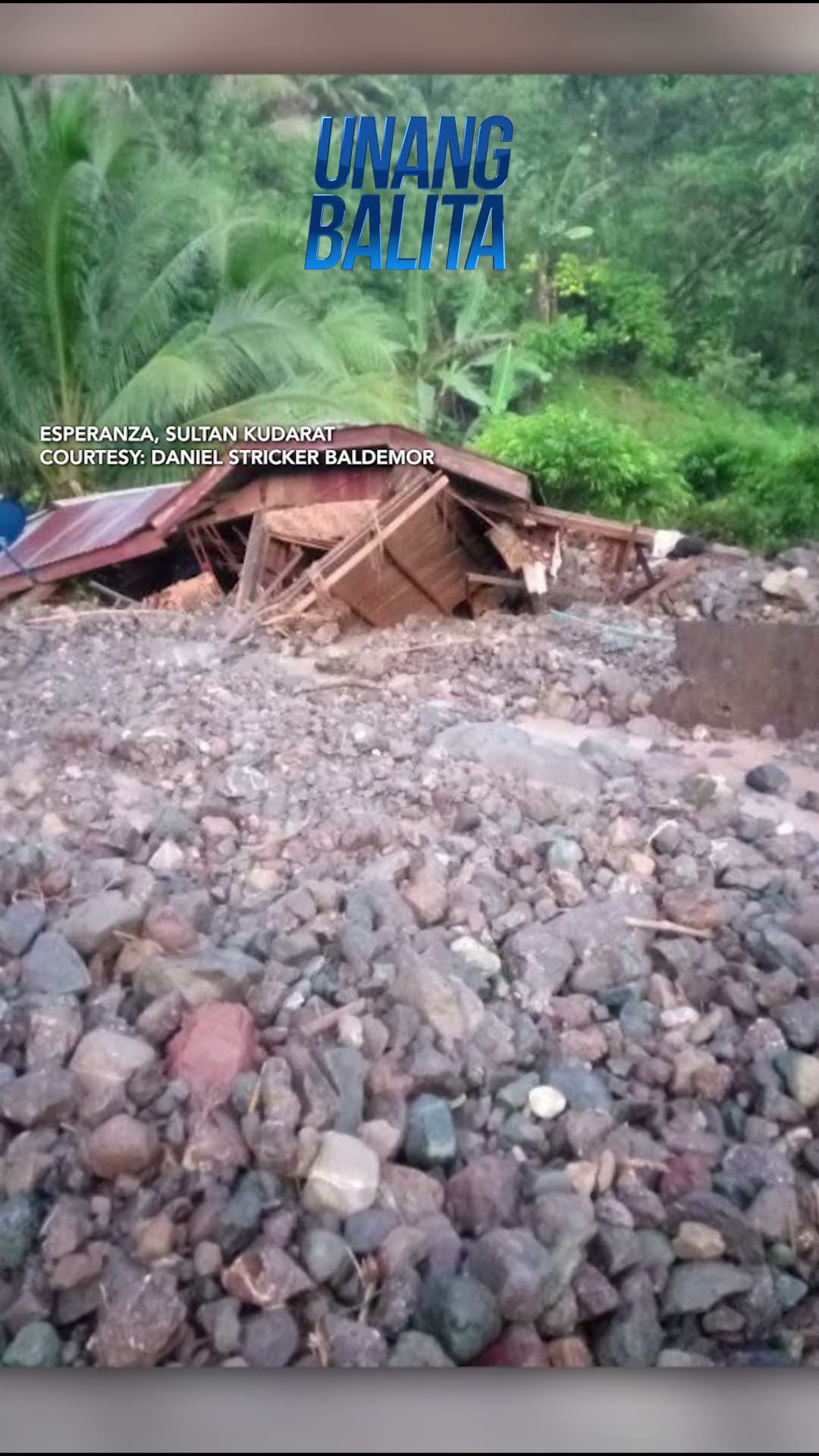 Maraming lugar sa bansa, binaha! #shorts | Unang Balita