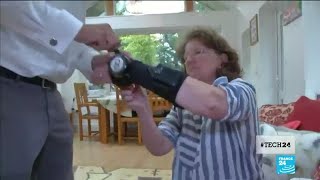 Parkinsons Disease Gyrogear Smart Glove Brings New Solutions To Control Tremors