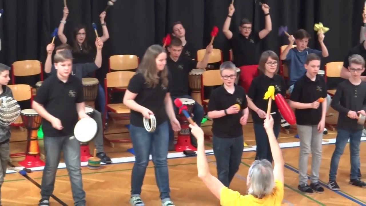 Trommel-Workshop NMS Groß Gerungs 3. Klasse H. Hombauer