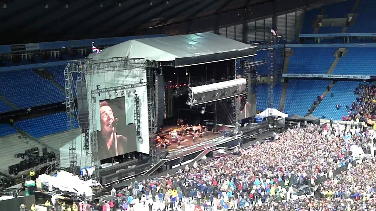 Bruce Stadium 22/06/12. YouTube