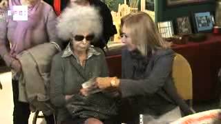 Spain's duchess of Alba recovering in hospital after fall