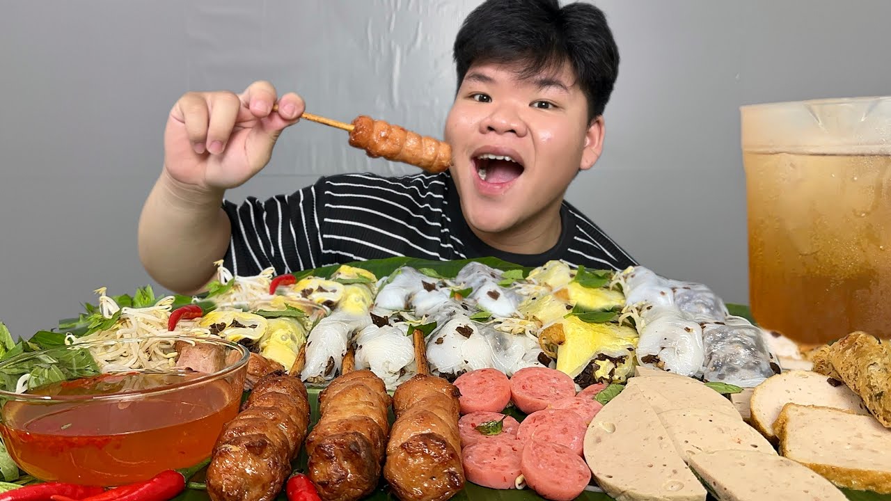 Bánh Cuốn Nóng Nem Nướng Chả Lụa & Nem Chua Siêu Thơm Ngon | Dương Doubar