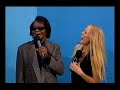 Capture de la vidéo James Brown/ Emma Bunton - Interview (Olympic Torch Concert 2004)