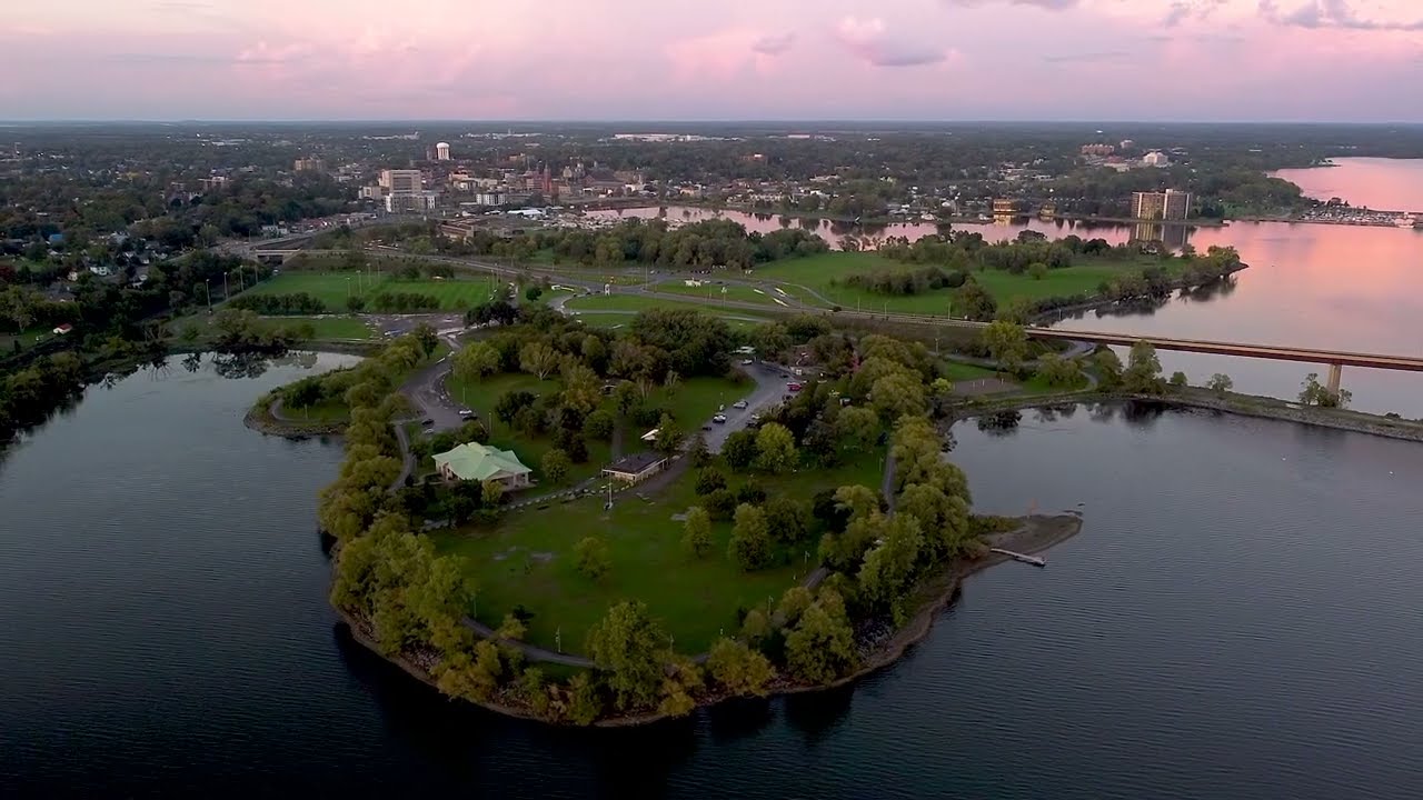 Belleville Ontario (Zwicks Park, Bay Bridge, Downtown, Victoria Park