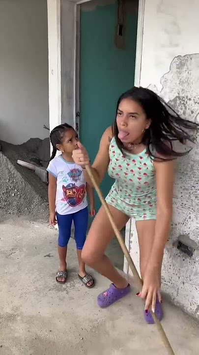 Mi hija es Celosa 😱 suscríbete a mi canal #comedia #humor #short