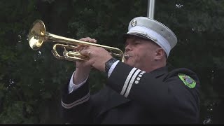 Bugler dedicated to honoring veterans works to save tradition