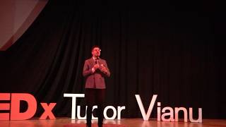 Escolha o seu futuro. Construa-o. | Cristian Onețiu | TEDxTudor Vianu Youth
