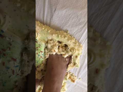 ASMR: squishy sounds with cake using my size 11 feet