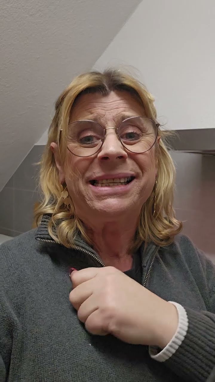 Zitroneneis nicht für Vegetarier leider - YouTube
