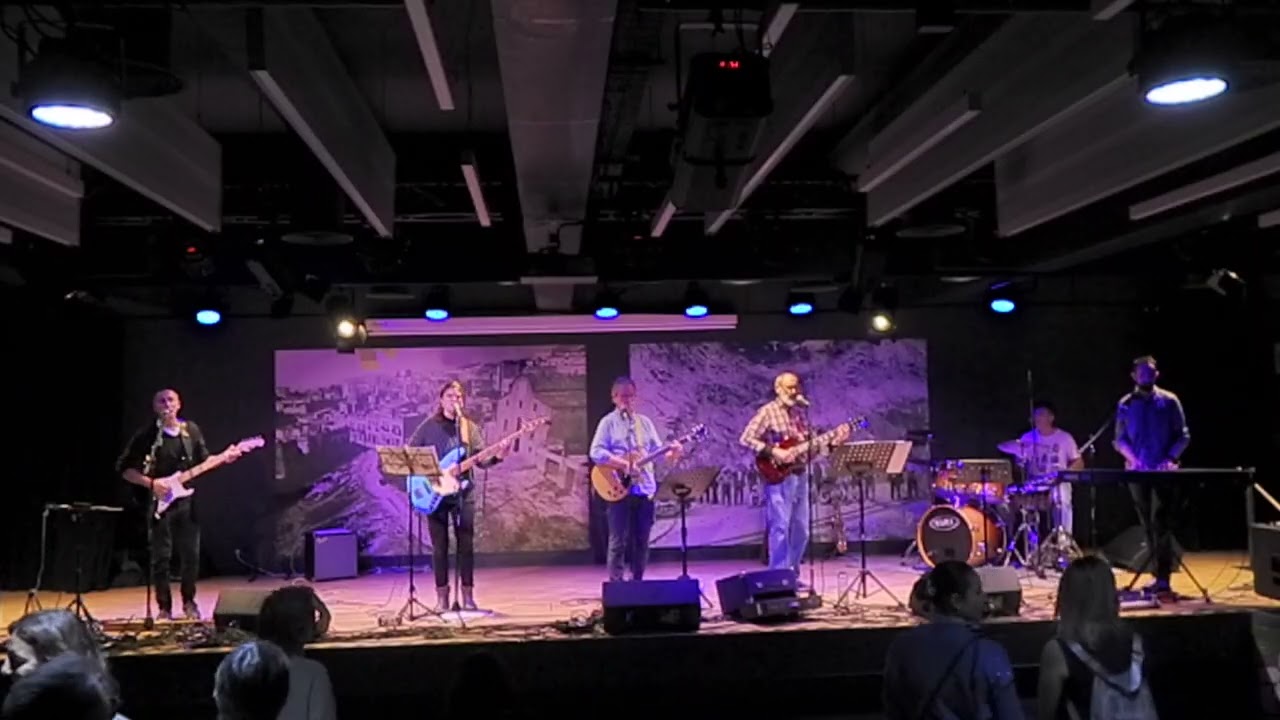 08 Divendres5 - Moonlight Shadow