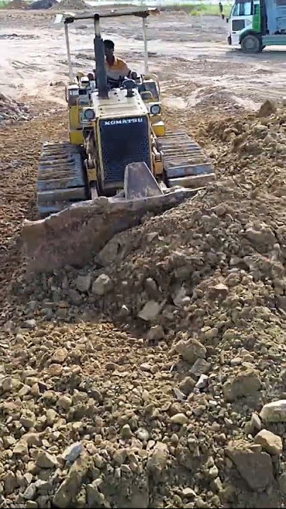 KUMATSU D37P Dozer Pushing Stone Land 2204#shorts