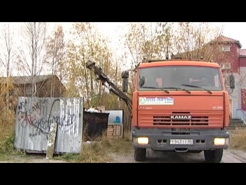 В Октябрьском районе появились новые контейнеры для сбора мусора