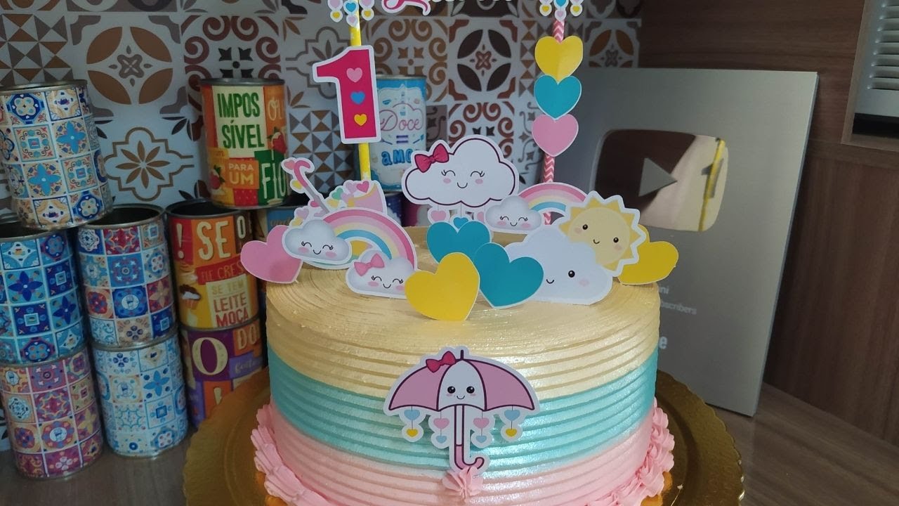 Bolo chuva de amor em chantininho