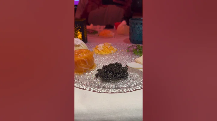 Caviar on Qatar airways #firstclass #qatarairways #airbusa380 #caviar #luxurytravel #planefood