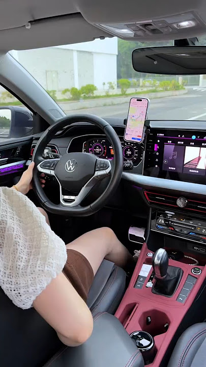 What is it like to drive a Volkswagen Lavida at the age of 20 in real life?