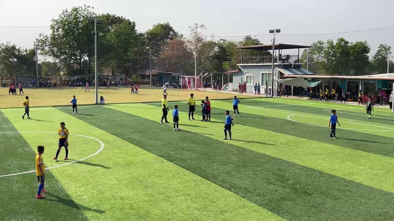 ฟุตบอล เทพบอลเด็กU-12 บัณฑิตvs เบนเนื้อวัว