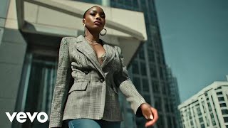 Chrystal Rose - Independent (feat. Phoebe One)