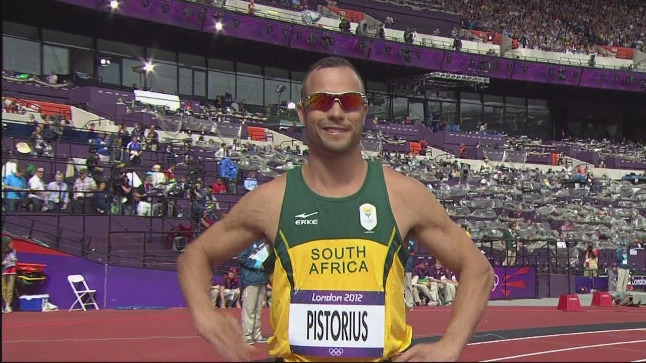 Santos, James & Brown Advance - Men's 400m Round 1 - London 2012 Olympics