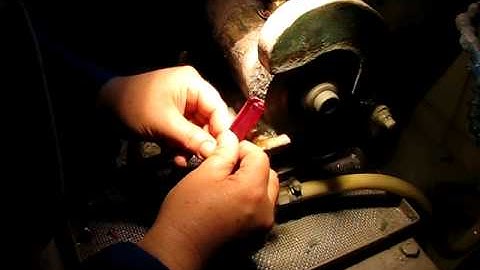 Splitting a Ruby boule - Verneuil synthesis of Corundum - DJEVA - Switzerland