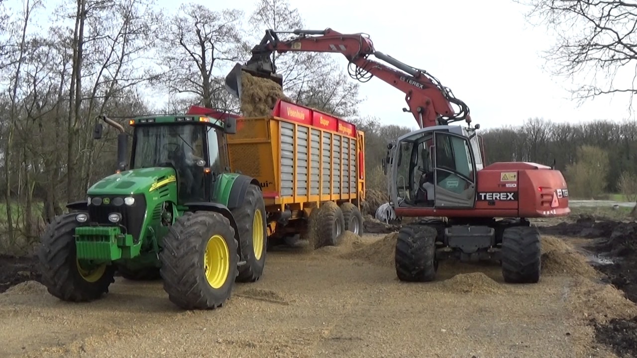 Terex Tw 150 Mais Aan Het Laden John Deere 7920 Veenhuis Silage