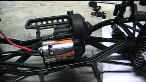 Axial SCX10 Dingo Builder