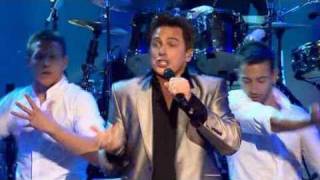 JohnBarrowman-Don't stop me now-LIVE chords