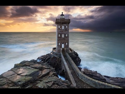Видео: Самые крутые маяки в мире, которые вы можете посетить