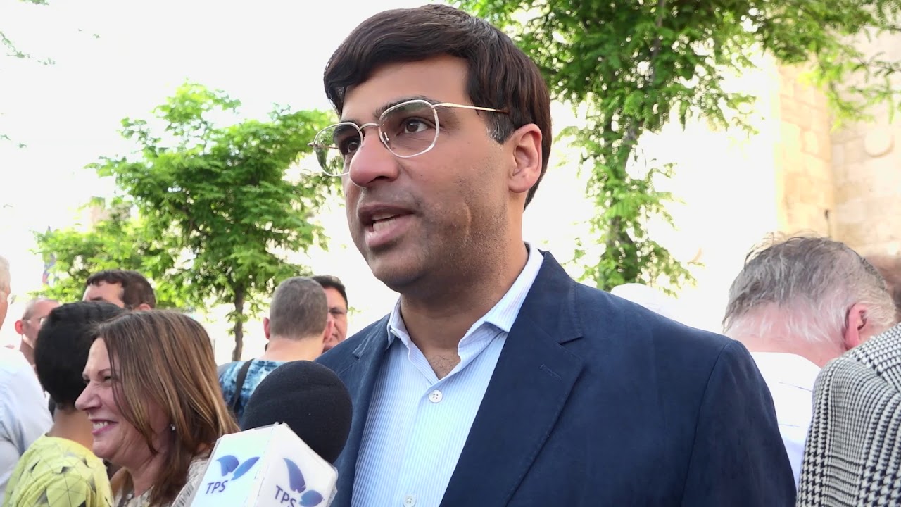 World Chess Champions at a Simultaneous Game in Jerusalem