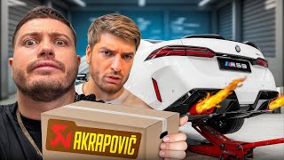 картинка: ПОСТАВИЛИ АКРАПОВИЧ НА BMW M5 G90 ЗА 1 100 000 ₽😈