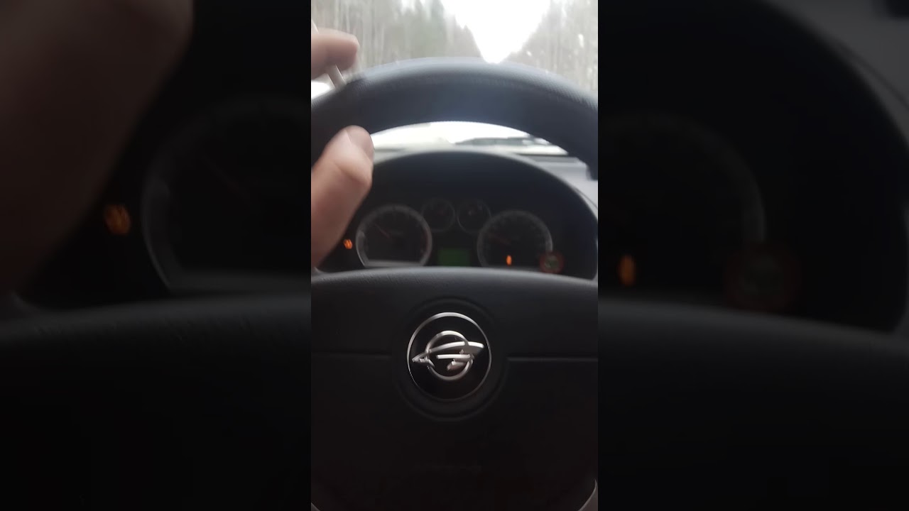 Капот равон р3