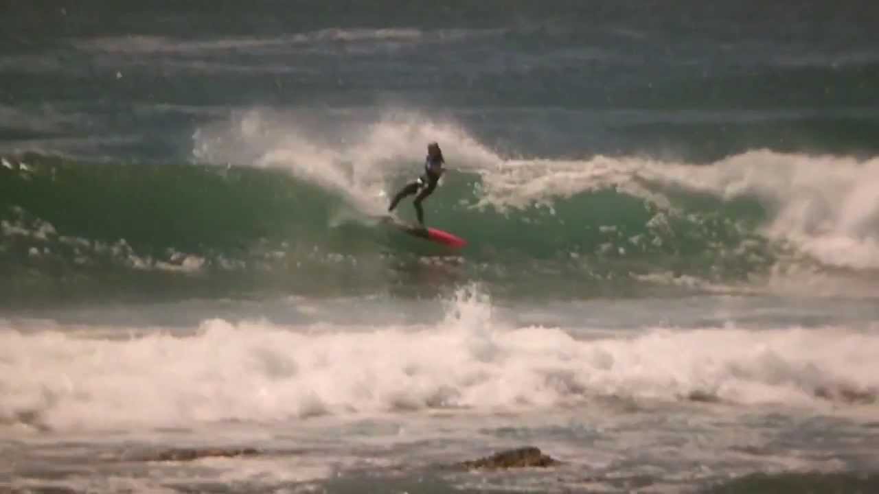 Robyn van der Merwe surfing Jeffreys Bay YouTube