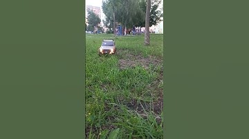 Axial SCX10 II slow mo jumping