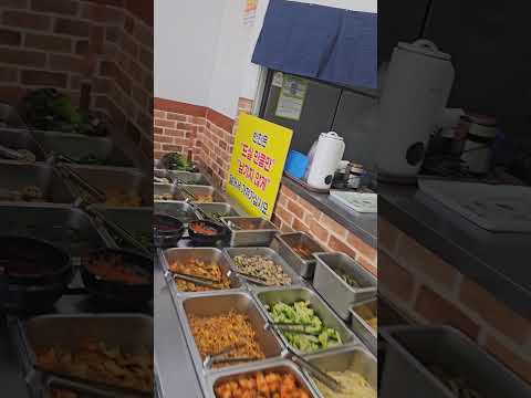 한보식당 20가지가 넘는 한식 뷔페식 가성비 최고인 33년전통 맛집 ☆주소:전남 목포시 영산로 155번지 섬에서 가져온 섬금치 #시금치 청정지역 신선도, 맛, 영양, 안전성짱9