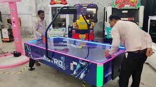 Hully Gully Games - Astro Air hockey screenshot 3