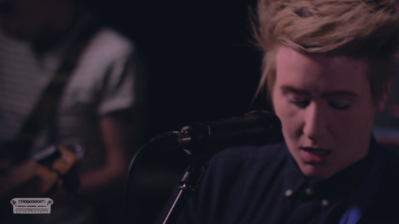 Playing House - Jelly Legs LIVE Ont' Sofa at YouTube Space London