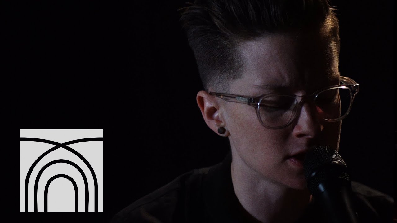 Sarah Walk - I Should Know Better // The Crypt Sessions